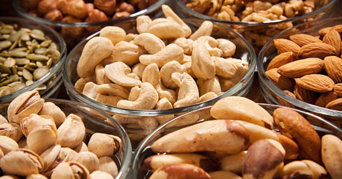Benefits of Dry Fruits Eat these dry fruits on an empty stomach in the morning during the winter season, you will not get sick