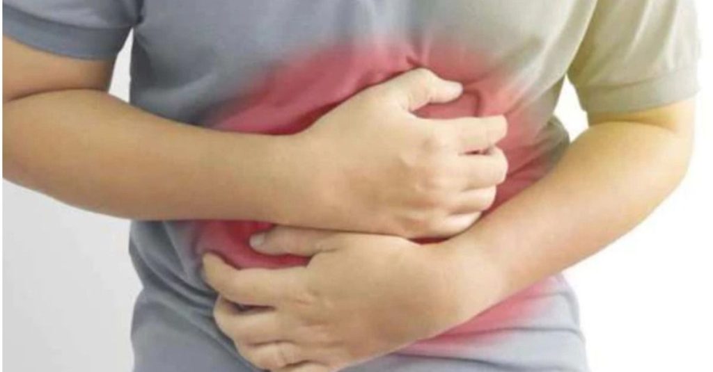 Stomach Pain If you also have pain in the middle of the stomach So don't ignore it even by mistake, this could be the reason