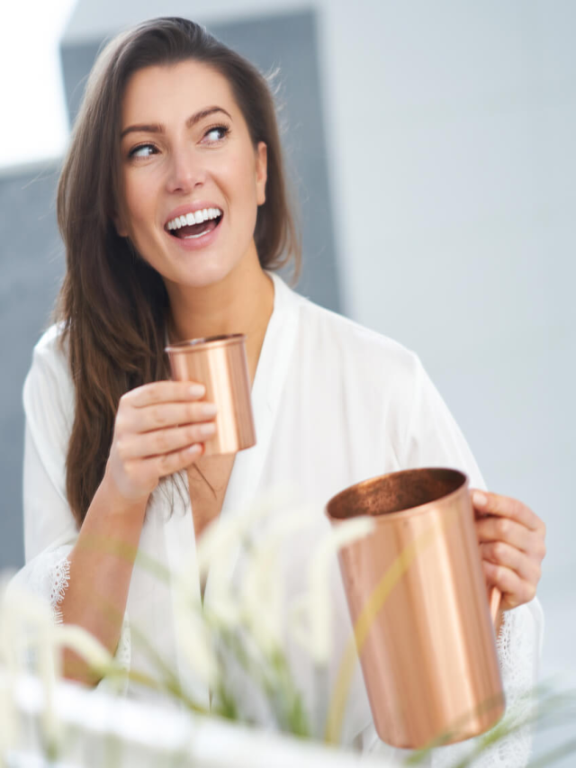 Consuming water kept in a copper vessel provides many health benefits. Know its benefits here.