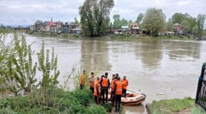 जम्मू और कश्मीर में हादसा: जेहलम नदी में पलटी नाव, चार लोगों की मौत